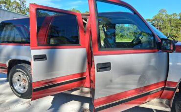Chevrolet-Suburban-1995-SUV-30