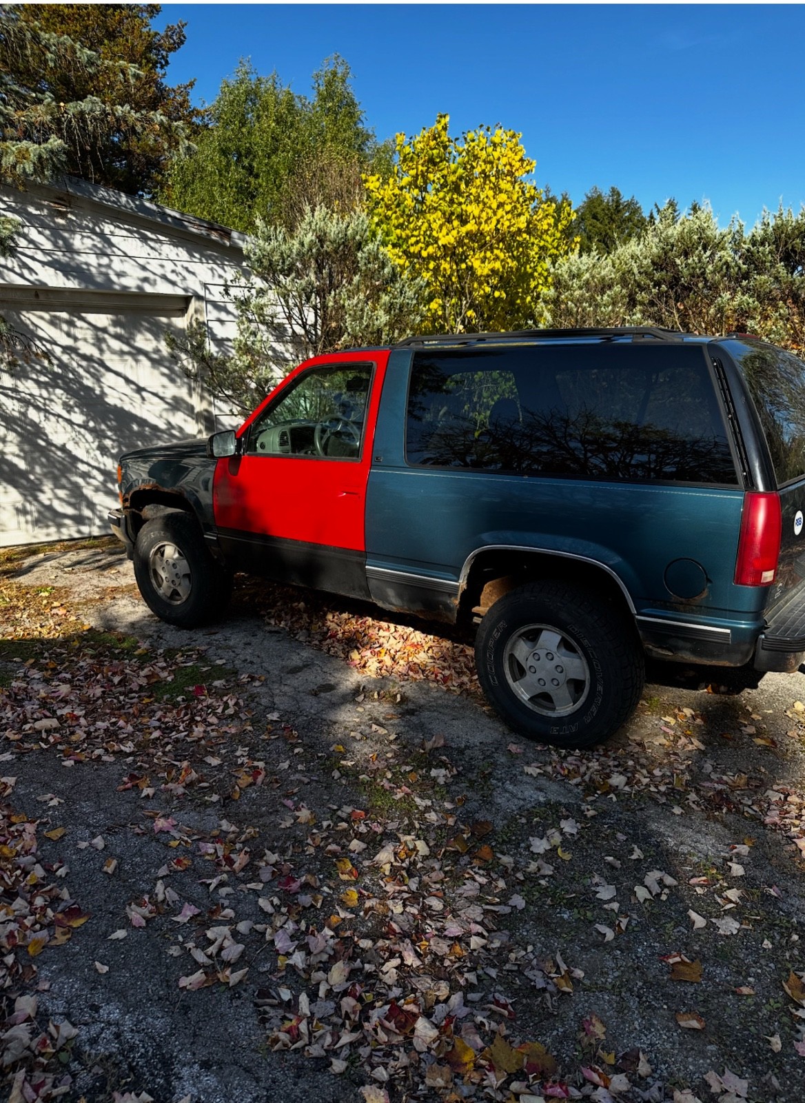 Chevrolet-Tahoe-1995-SUV-10
