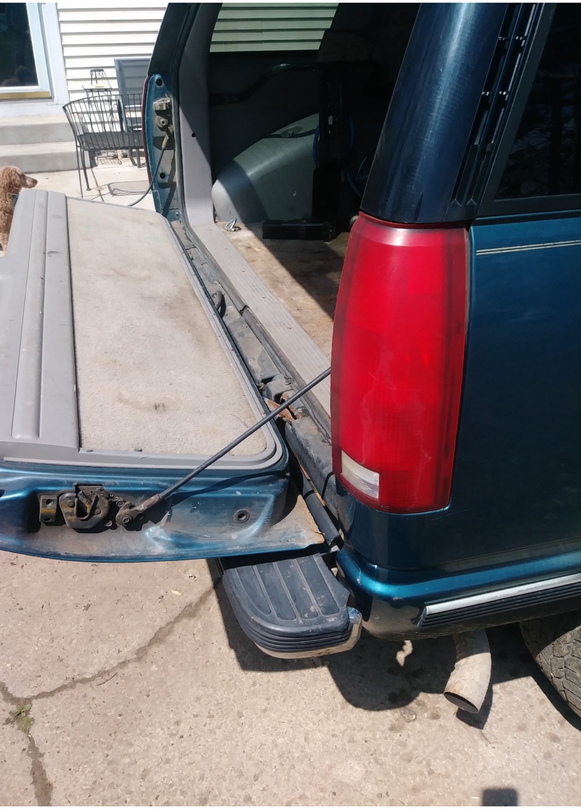 Chevrolet-Tahoe-1995-SUV-15