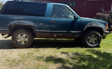 Chevrolet-Tahoe-1995-SUV-5