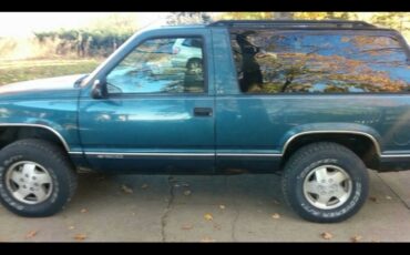 Chevrolet-Tahoe-1995-SUV-9