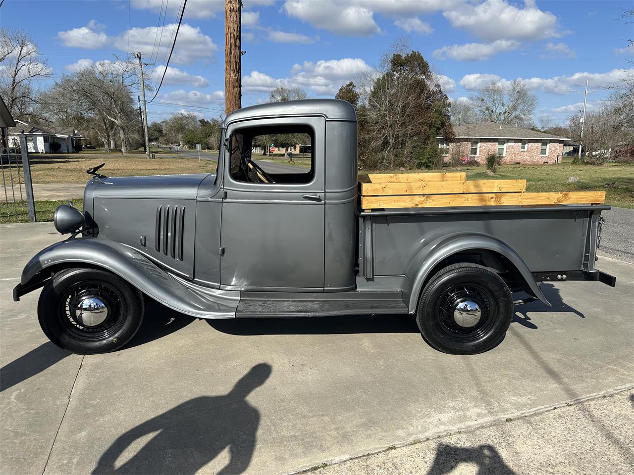 Chevrolet-Truck-1934-Metallic-Gray-Black