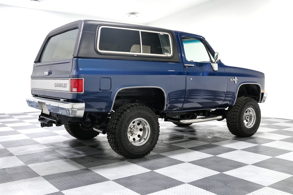Chevrolet-V10-Blazer-1987-SUV-6