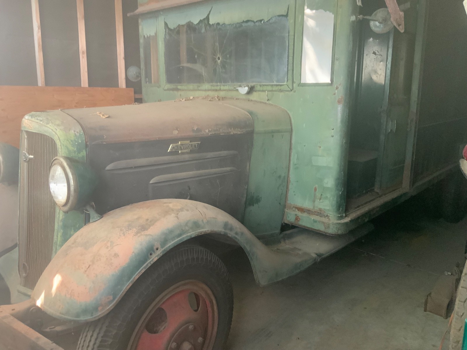Chevrolet-Van-1936-Commercial-Vehicle-3