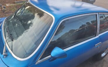Chevrolet-Vega-1975-10