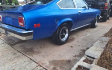 Chevrolet-Vega-1975-14