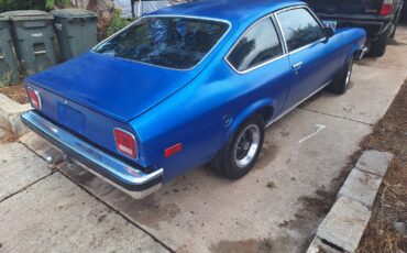 Chevrolet-Vega-1975-15