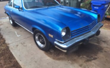Chevrolet-Vega-1975-17