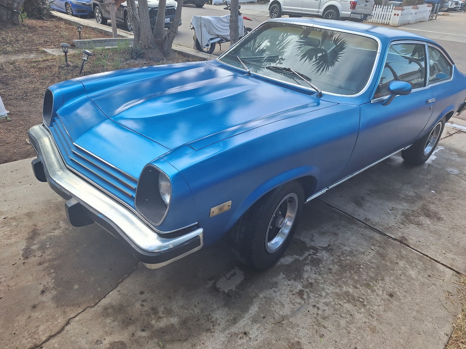 Chevrolet-Vega-1975-9