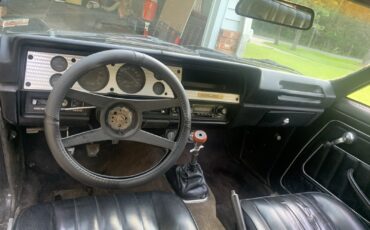 Chevrolet-Vega-1975-Coupe-6