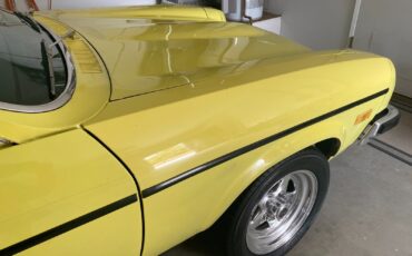 Chevrolet-Vega-1975-Hatchback-1