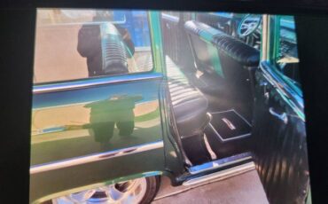 Chevrolet-Wagon-1955-Green-13