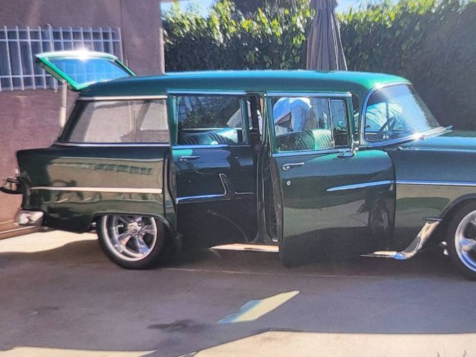 Chevrolet-Wagon-1955-Green-14