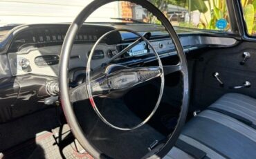 Chevrolet-Yeoman-1958-red-and-white-gray-1