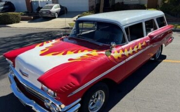 Chevrolet-Yeoman-1958-red-and-white-gray-26