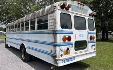 Chevrolet-activity-bus-diesel-1990-3