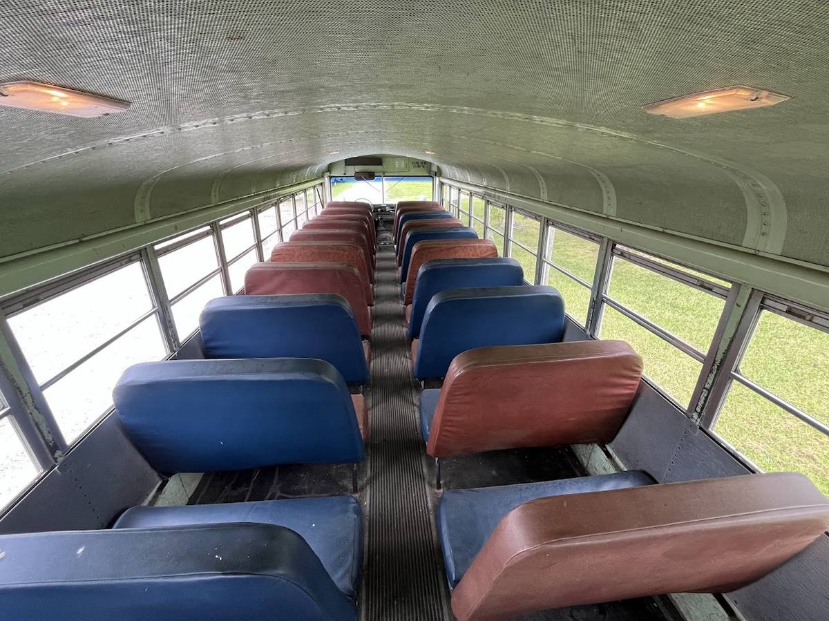 Chevrolet-activity-bus-diesel-1990-5