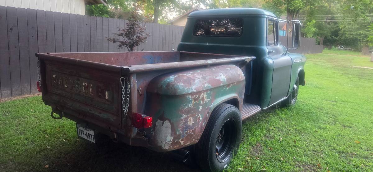 Chevrolet-apache-1957-green-3