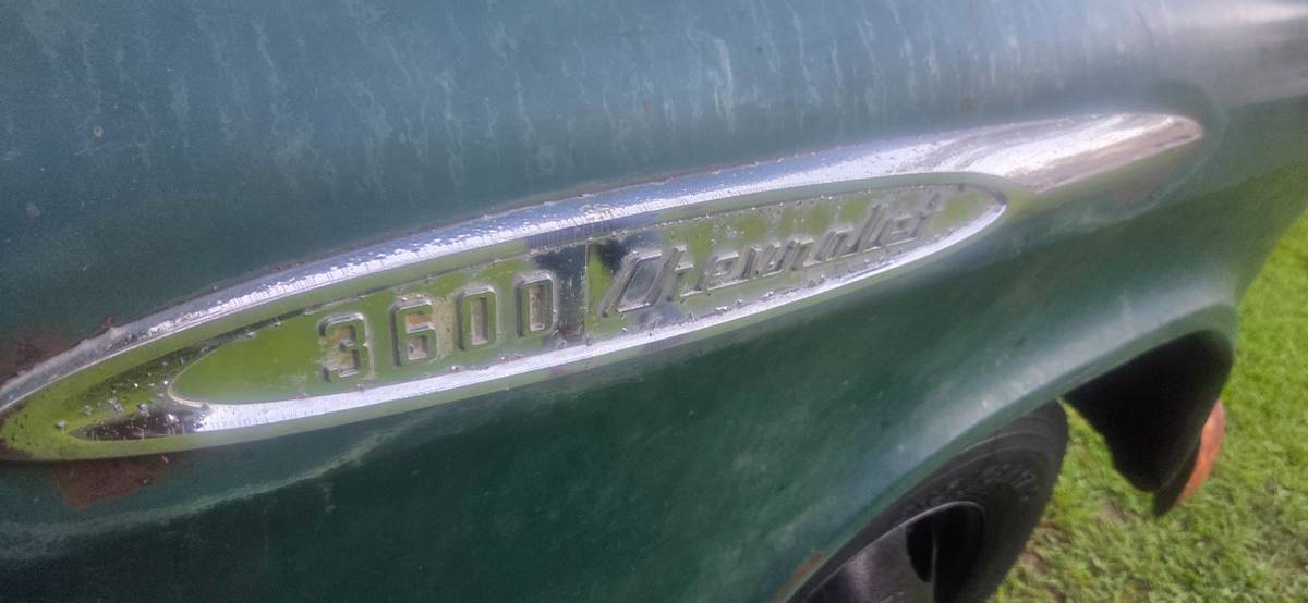 Chevrolet-apache-1957-green-9