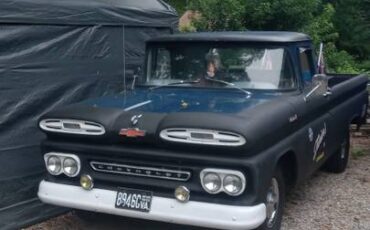 Chevrolet-apache-1961-black