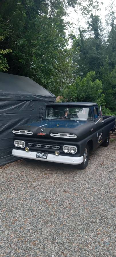 Chevrolet-apache-1961-black