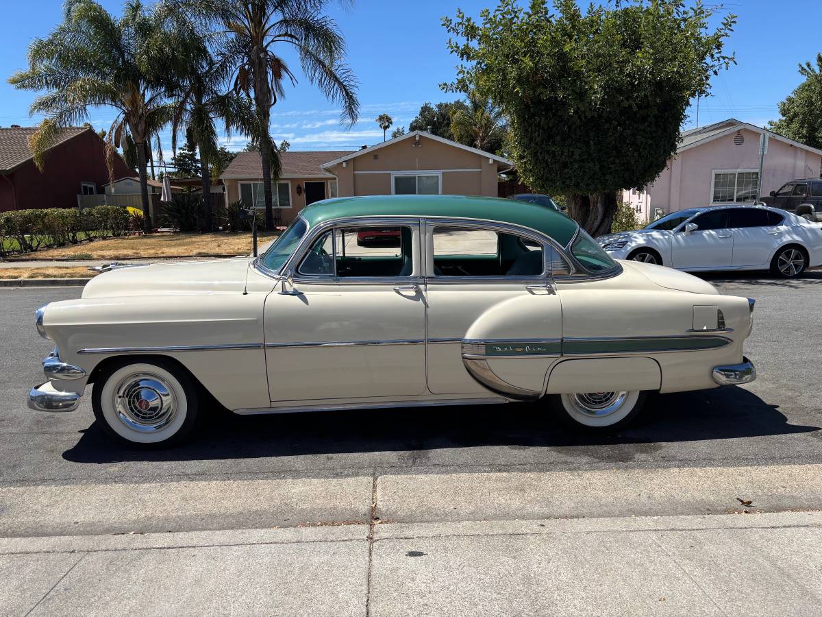 Chevrolet-bel-air-1954-1