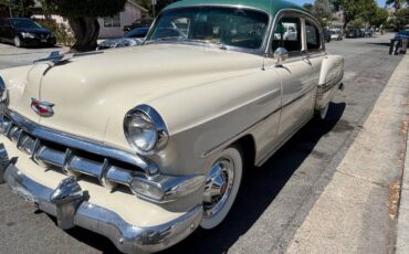 Chevrolet-bel-air-1954-12