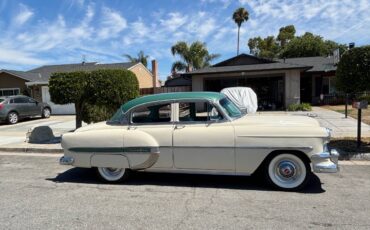 Chevrolet-bel-air-1954