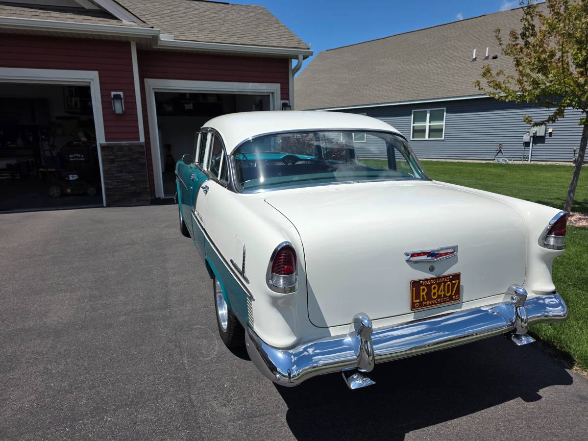 Chevrolet-bel-air-1955-green-8
