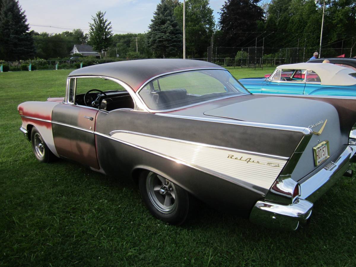 Chevrolet-bel-air-1957-1