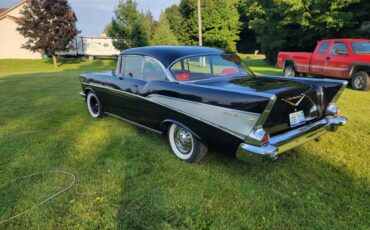 Chevrolet-bel-air-1957-black