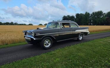 Chevrolet-bel-air-1957-black
