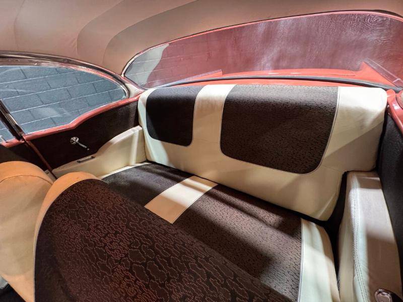 Chevrolet-bel-air-1957-custom-2