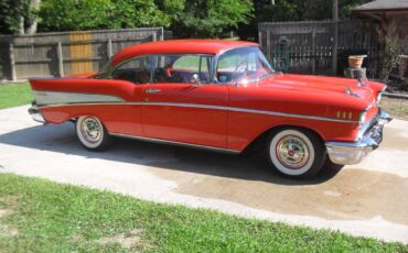 Chevrolet-bel-air-1957-red-2