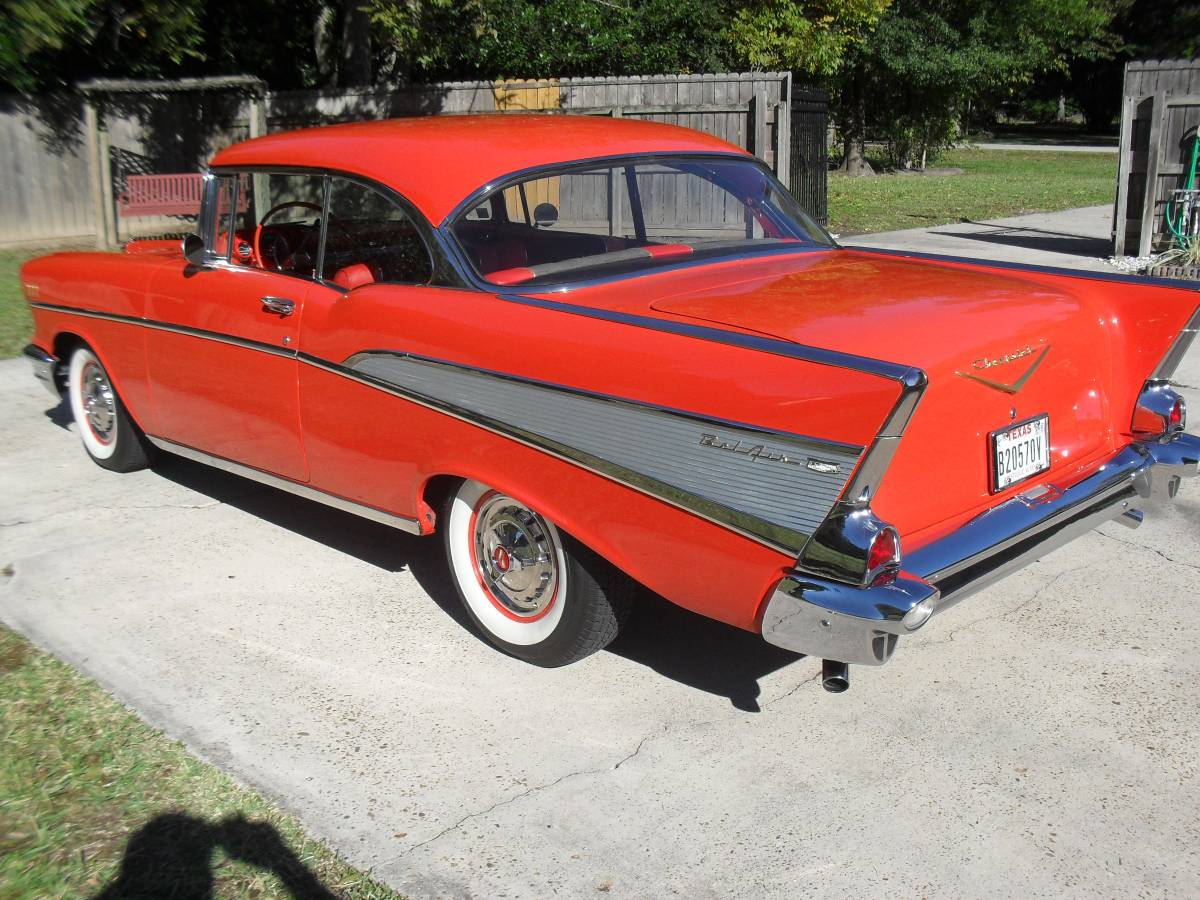 Chevrolet-bel-air-1957-red-4