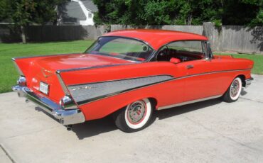 Chevrolet-bel-air-1957-red-9