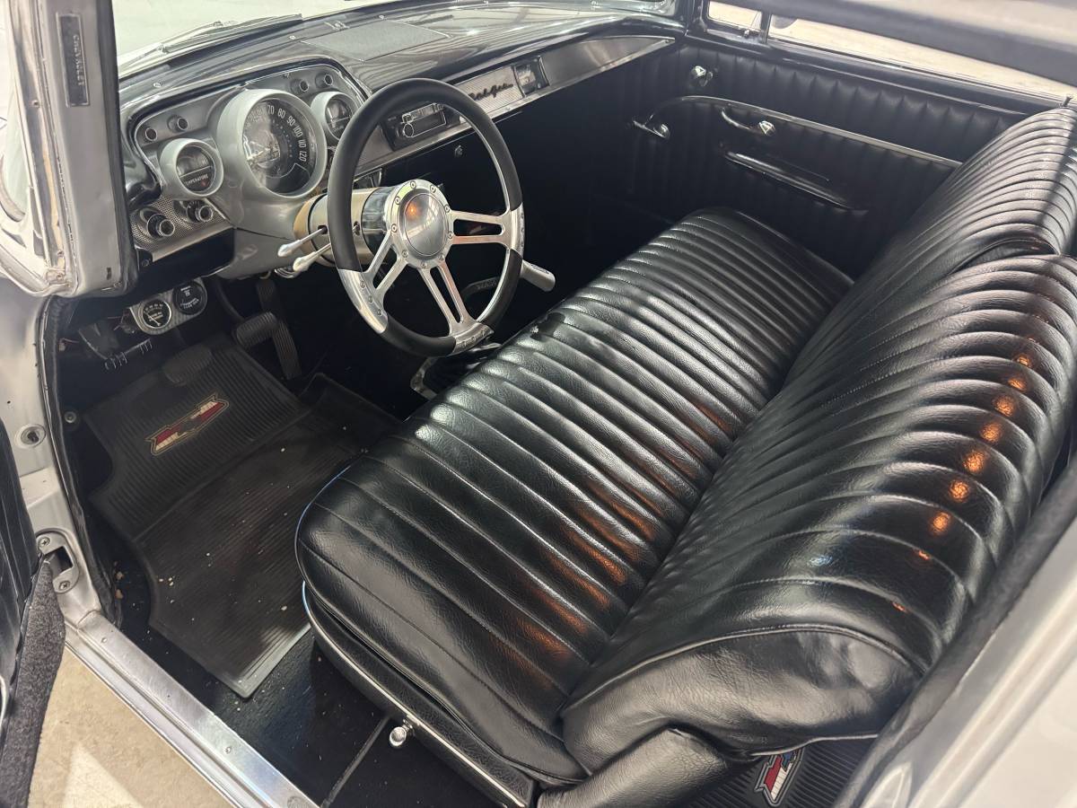 Chevrolet-bel-air-1957-silver-5