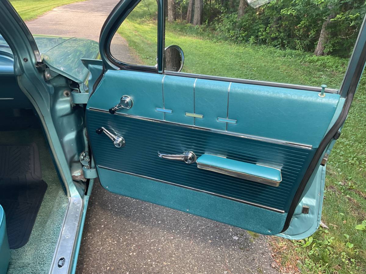 Chevrolet-bel-air-1962-blue-10