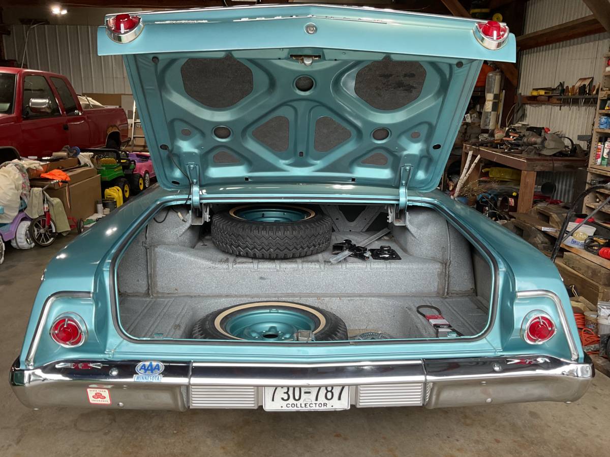 Chevrolet-bel-air-1962-blue-13