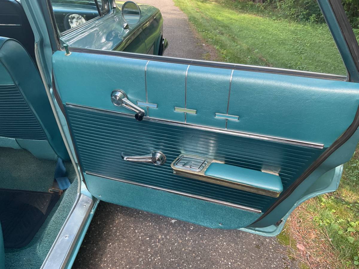 Chevrolet-bel-air-1962-blue-15