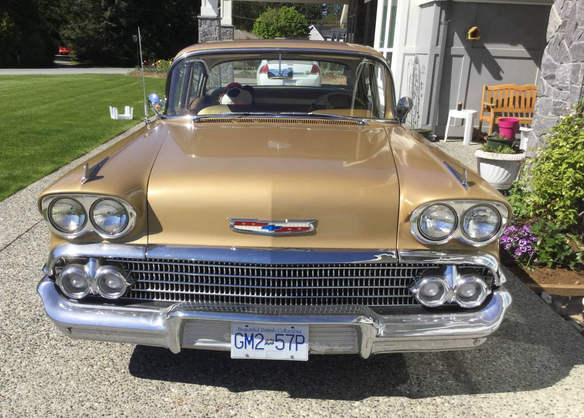 Chevrolet-bel-air-4-door-sedan-1958-custom-1