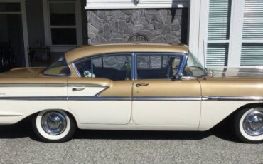 Chevrolet-bel-air-4-door-sedan-1958-custom