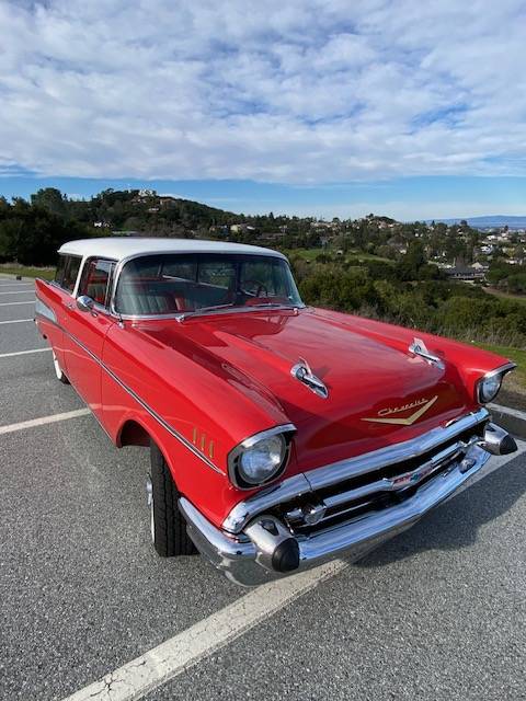 Chevrolet-bel-air-nomad-1957-red-8