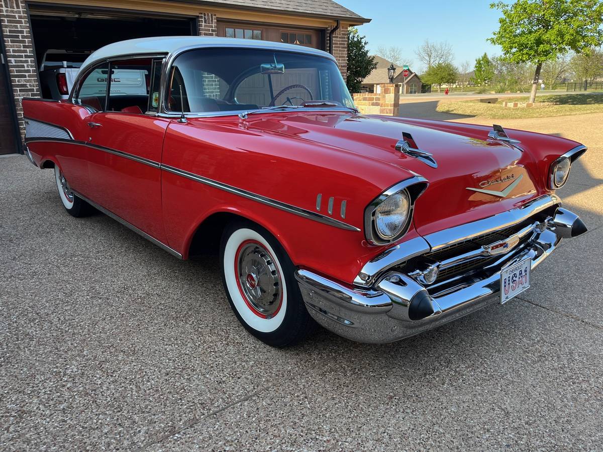 Chevrolet-belair-1957-red-3