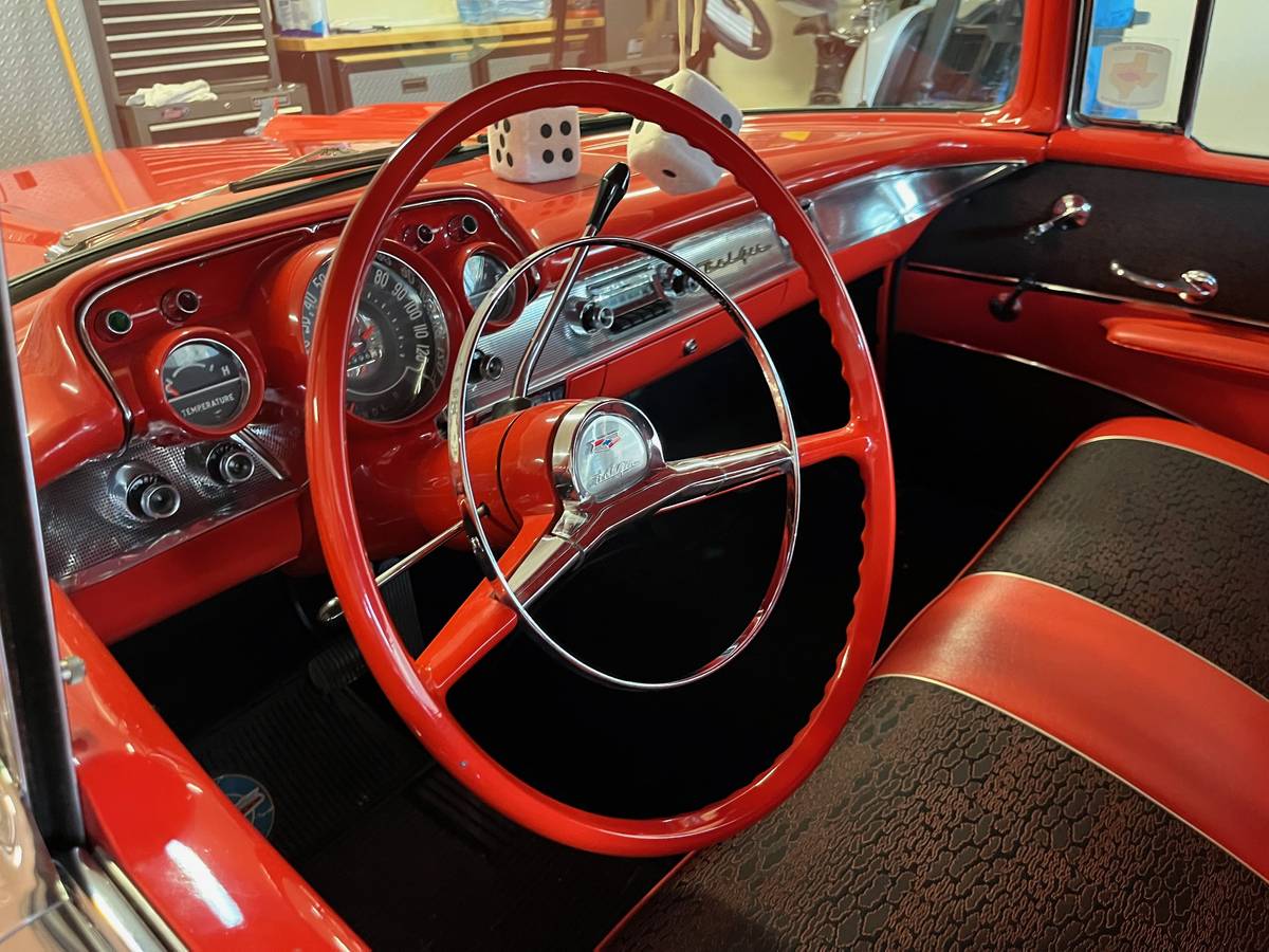 Chevrolet-belair-1957-red-4