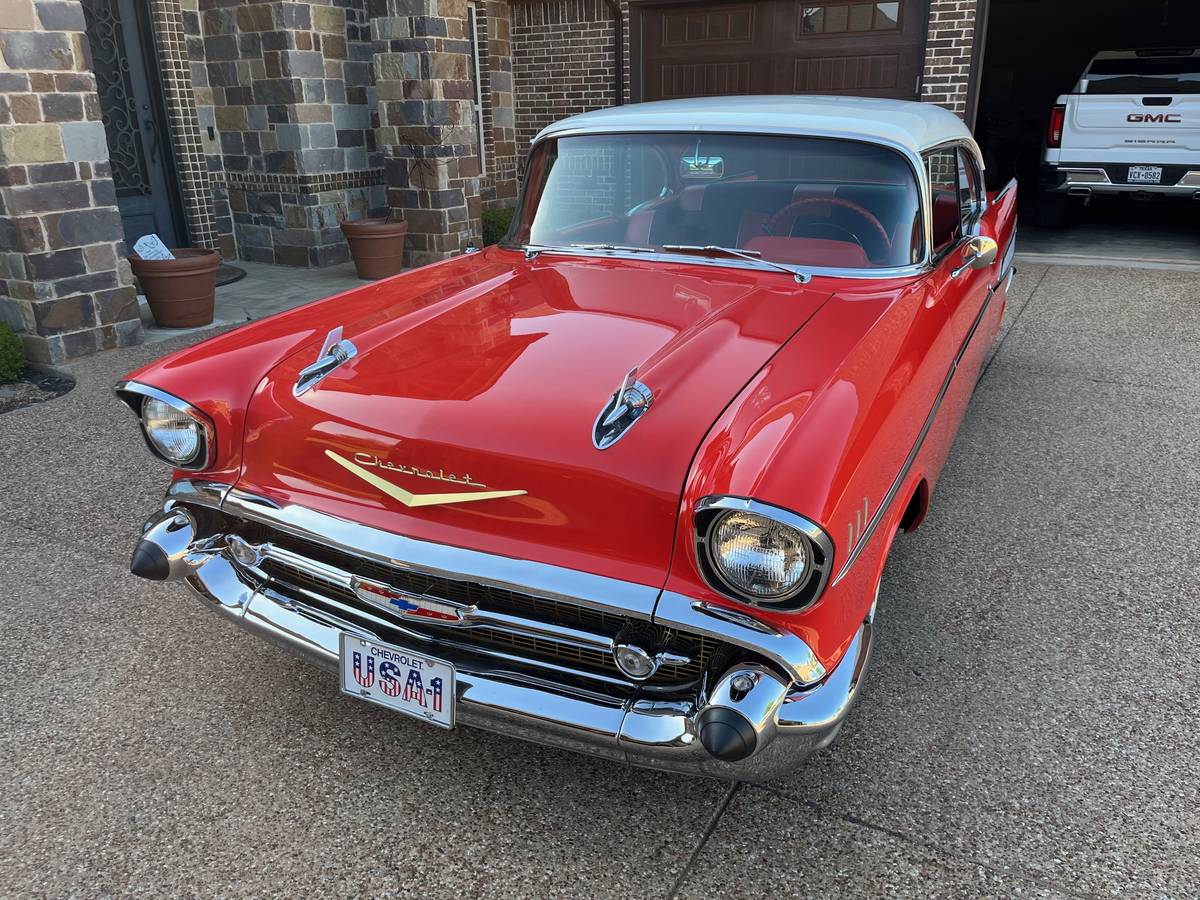 Chevrolet-belair-1957-red