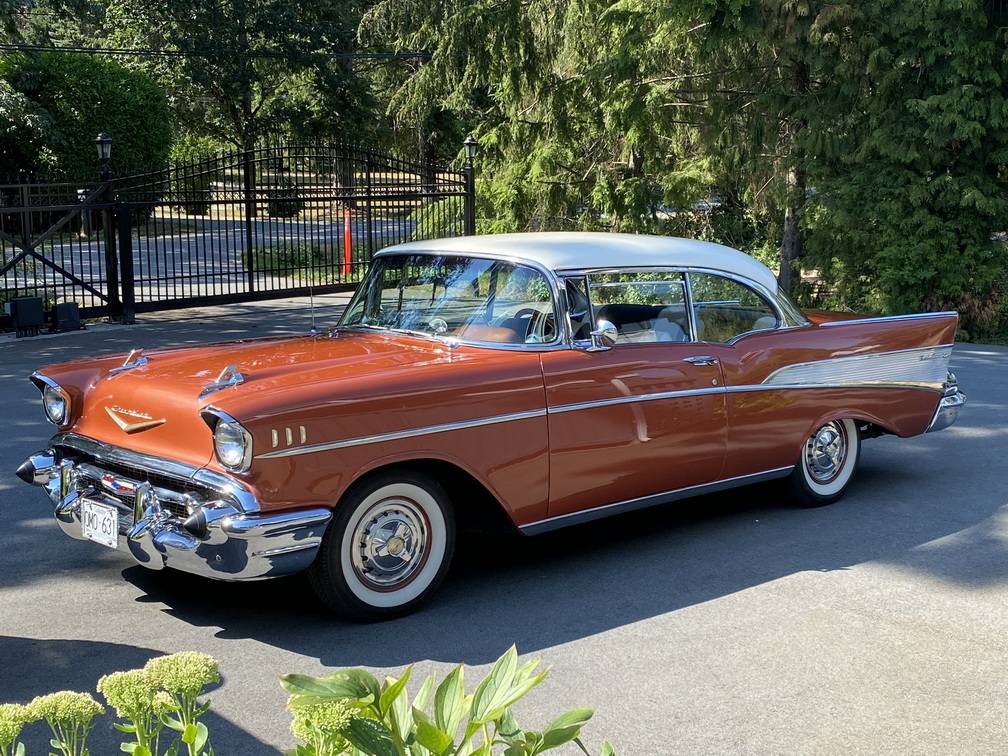 Chevrolet-belair-ht-1957-brown-2