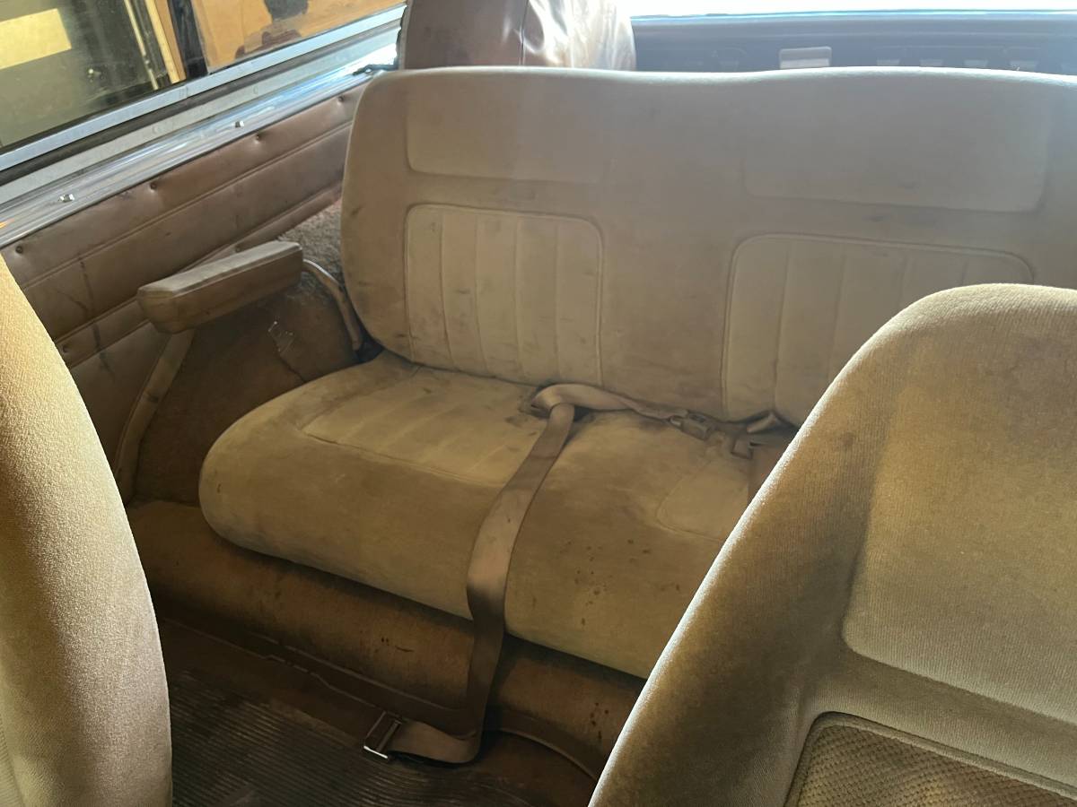 Chevrolet-blazer-12-ton-nominal-1987-brown-3