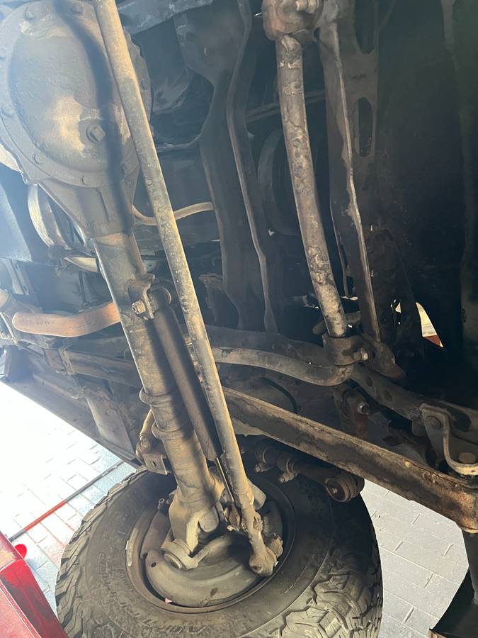 Chevrolet-blazer-12-ton-nominal-1987-brown-5