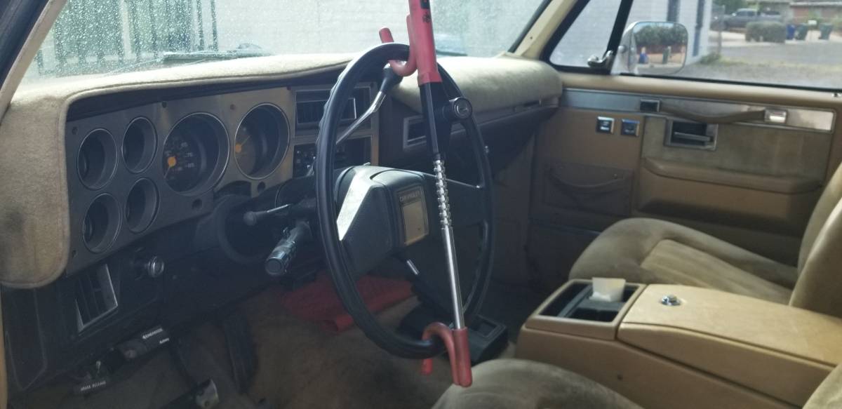 Chevrolet-blazer-12-ton-nominal-1987-brown